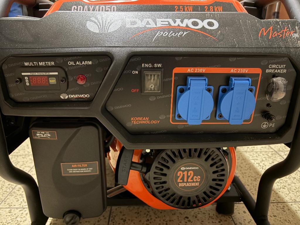 Daewoo GDAX4050 benzine aggregaat (stroomgenerator), Doe-het-zelf en Bouw, Aggregaten, Ophalen, Nieuw, Minder dan 5 kVA, Benzine