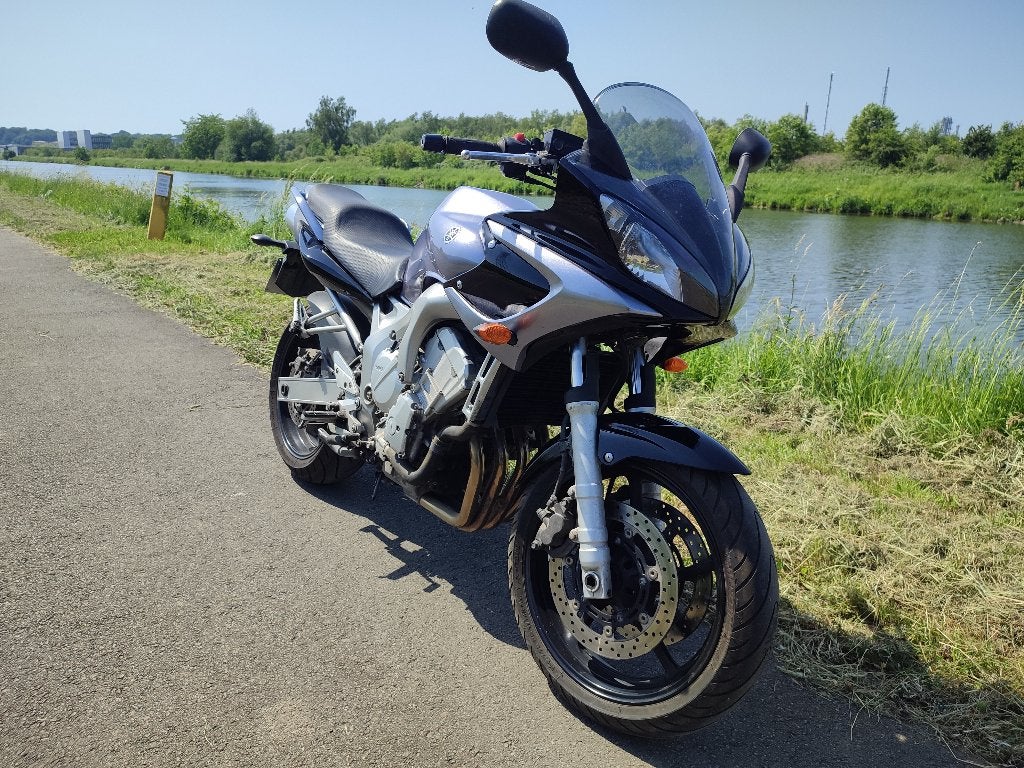Yamaha FZ6 Fazer 14.000kms, Enlèvement