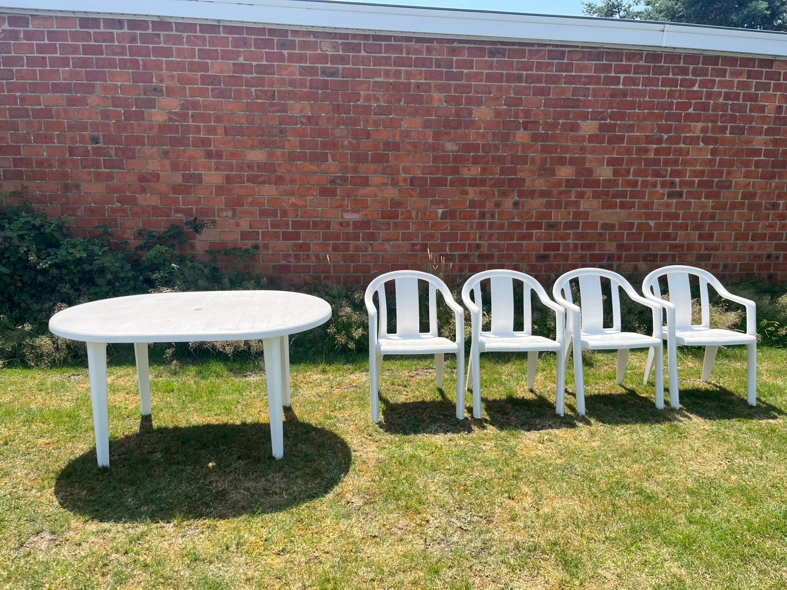 Plastieke tuinset, Tuin en Terras, Tuintafels, Ophalen, Gebruikt, Ovaal, Kunststof