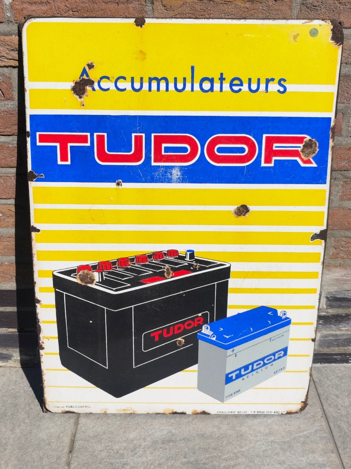 Enseigne originale en émail « Accumulateurs TUDOR » (1957), Enlèvement ou Envoi