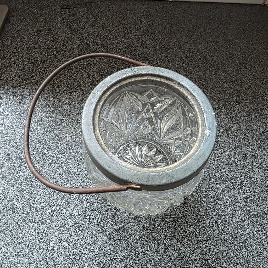 VINTAGE GLAZEN TAFELPOTJE MET HANDBEUGEL GEDECOREERD GLAS, Ophalen of Verzenden, Zo goed als nieuw