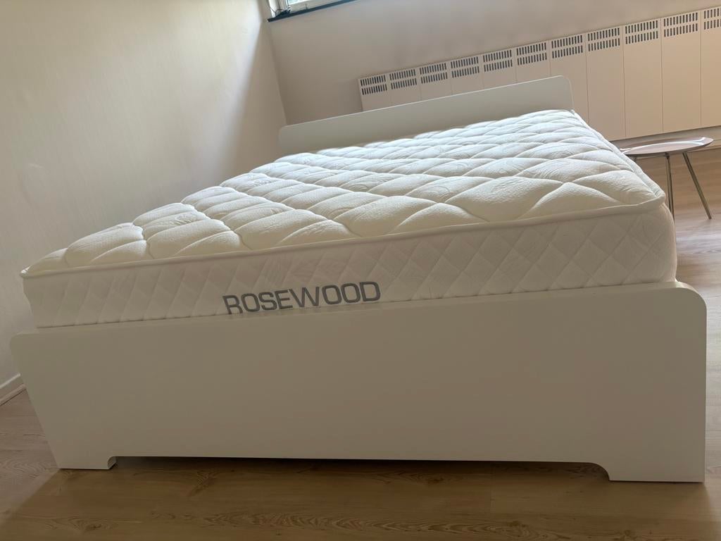 Matras Rosewood 160x200, Ophalen, Zo goed als nieuw