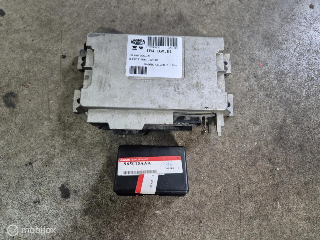 CDI ECU computer chip Magnetti marelli IAW 16M 996 965015AAA, Motoren, Gebruikt, Factorystore.service@ducati.com, Ophalen of Verzenden