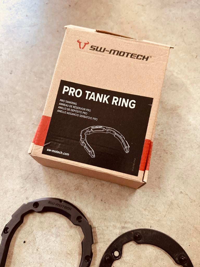 Sw motech pro tankring suzuki v strom 1050, Motoren, Ophalen, Zo goed als nieuw