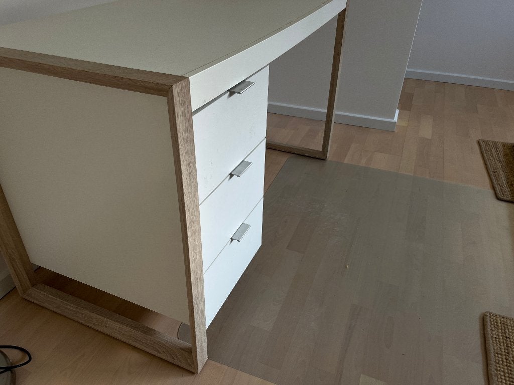 bureautafel, Ophalen, Gebruikt, Spaanplaat of MDF, Schoolbureau