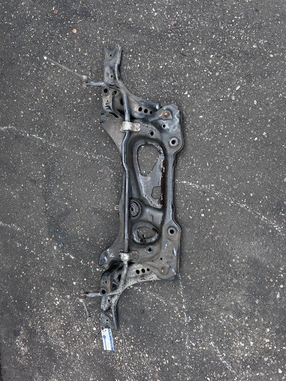BERCEAU MOTEUR Seat Leon (5FB) (|5Q0199315Q|), Seat Deutschland GmbH, Service@seat.de, Utilisé, Seat