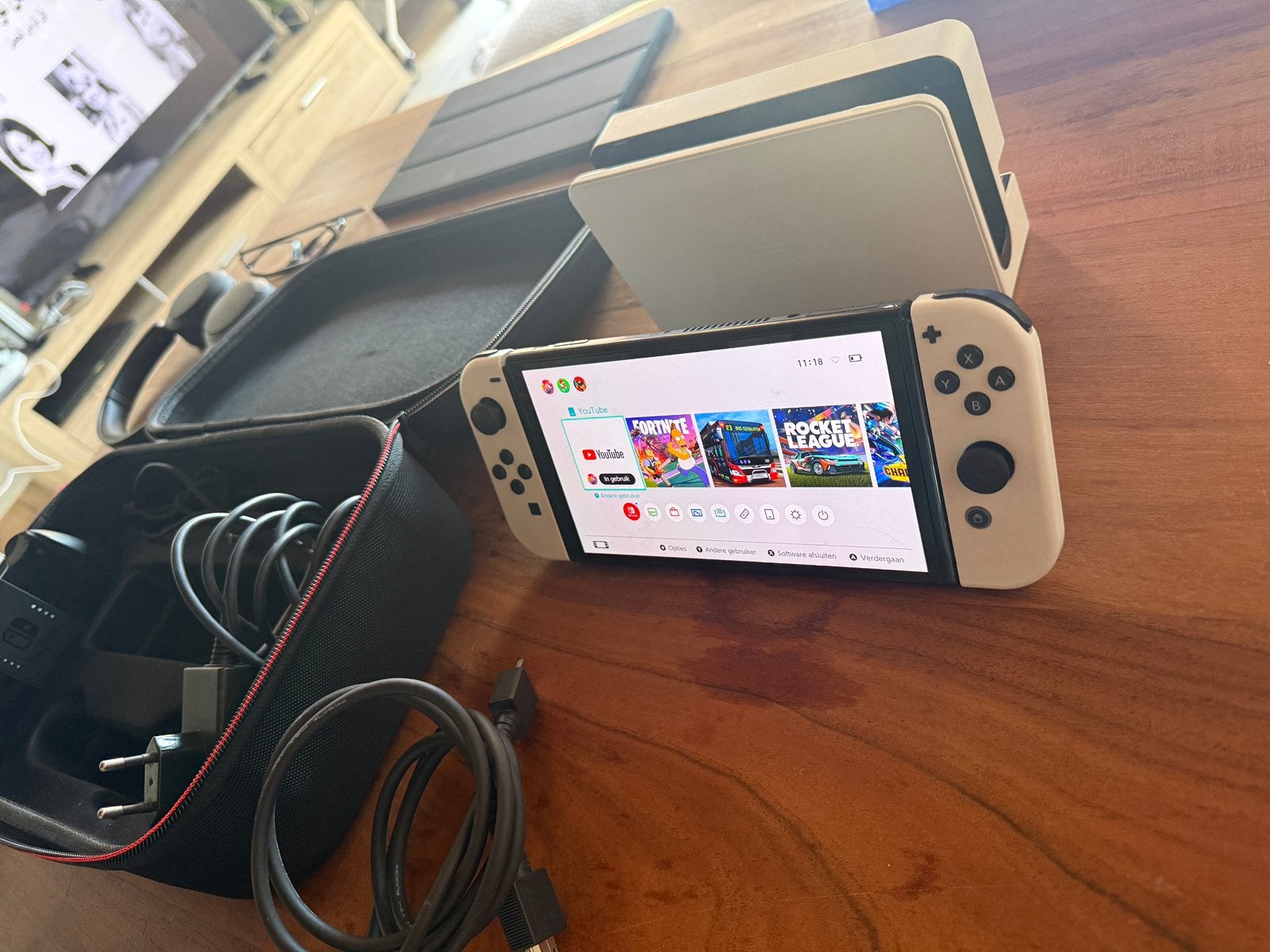 Nintendo switch OLED versie, Enlèvement ou Envoi, Comme neuf, Switch OLED