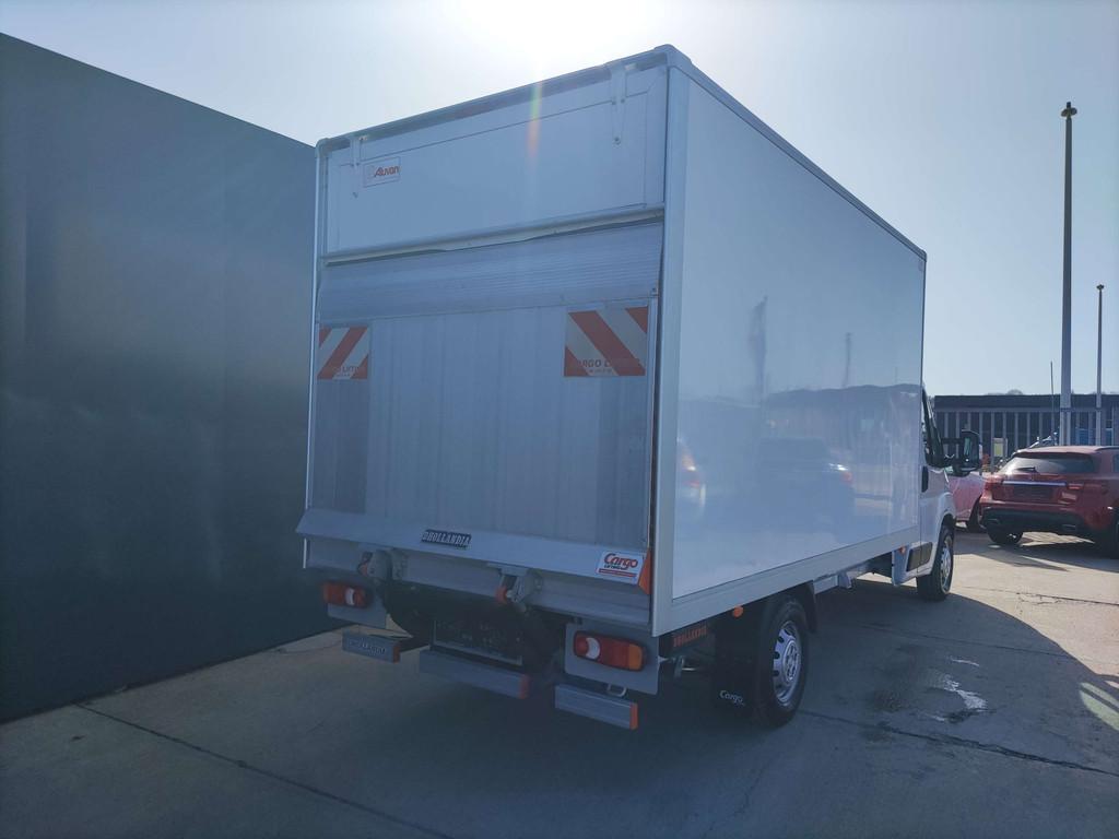 Peugeot Boxer 2.2HDi(EU6.4)/Meubelbak+Laadlift/Bluetooth/329, Auto's, Stof, Gebruikt, Euro 6, 140 pk