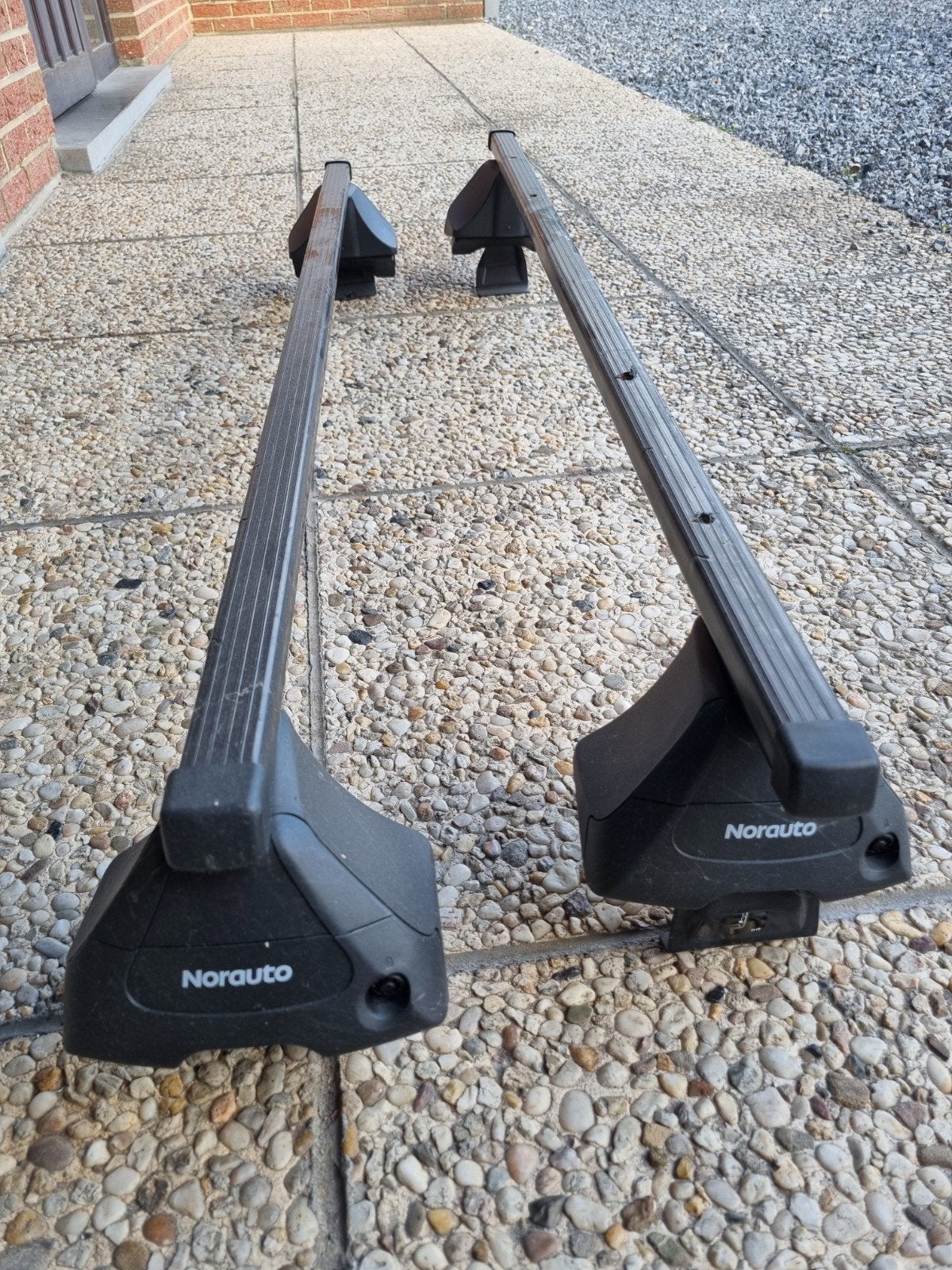 Barre de toit Norauro (Thule), Auto diversen, Ophalen, Gebruikt