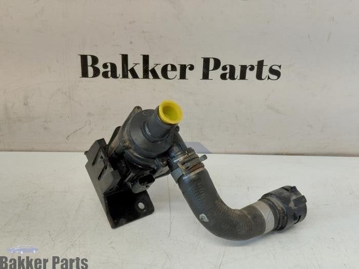 Pompe à eau supplémentaire d'un Audi S5, -, -, 3 mois de garantie, Audi