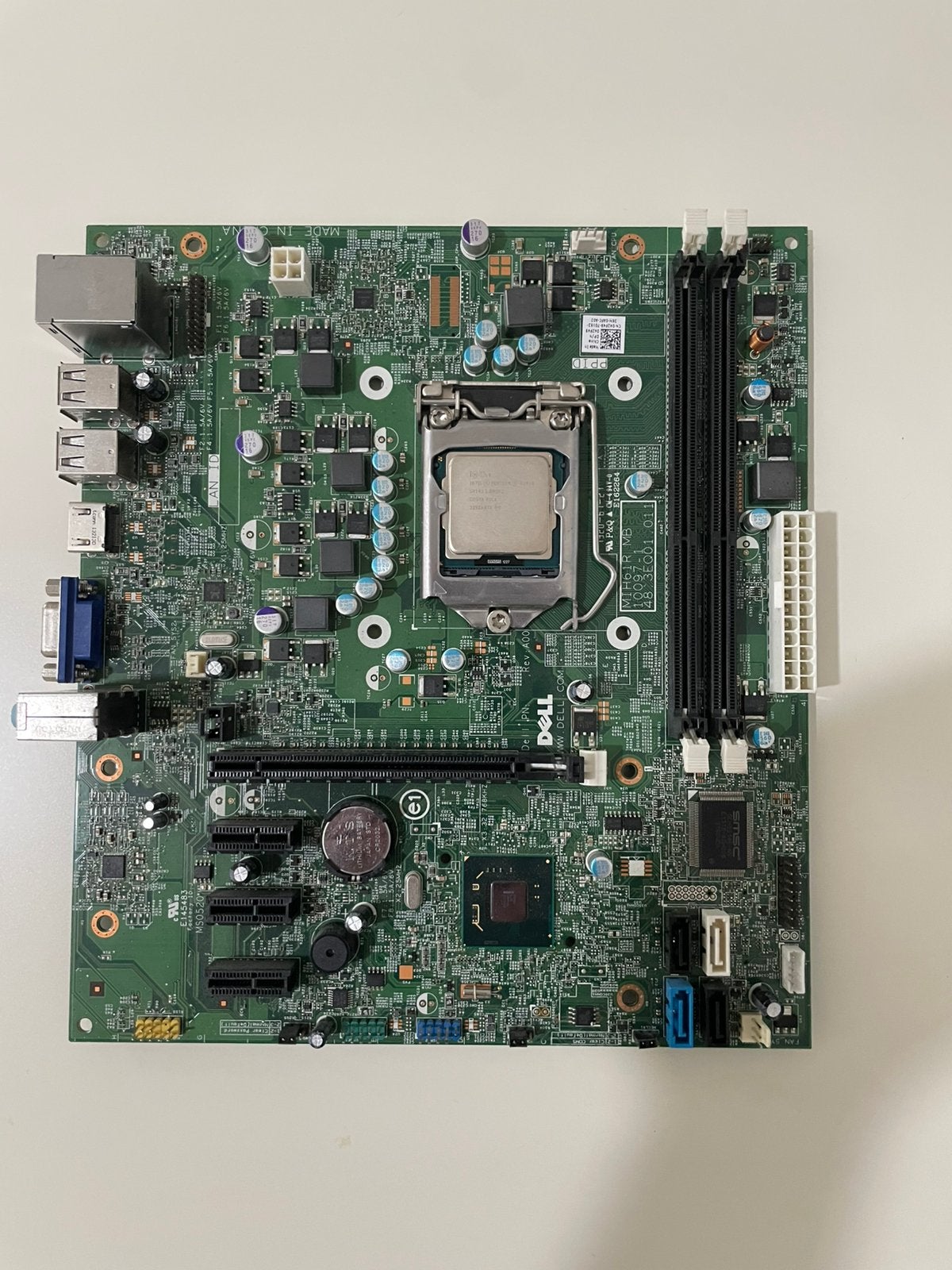 Moederbord + processor, Computers en Software, Moederborden, Ophalen, Zo goed als nieuw