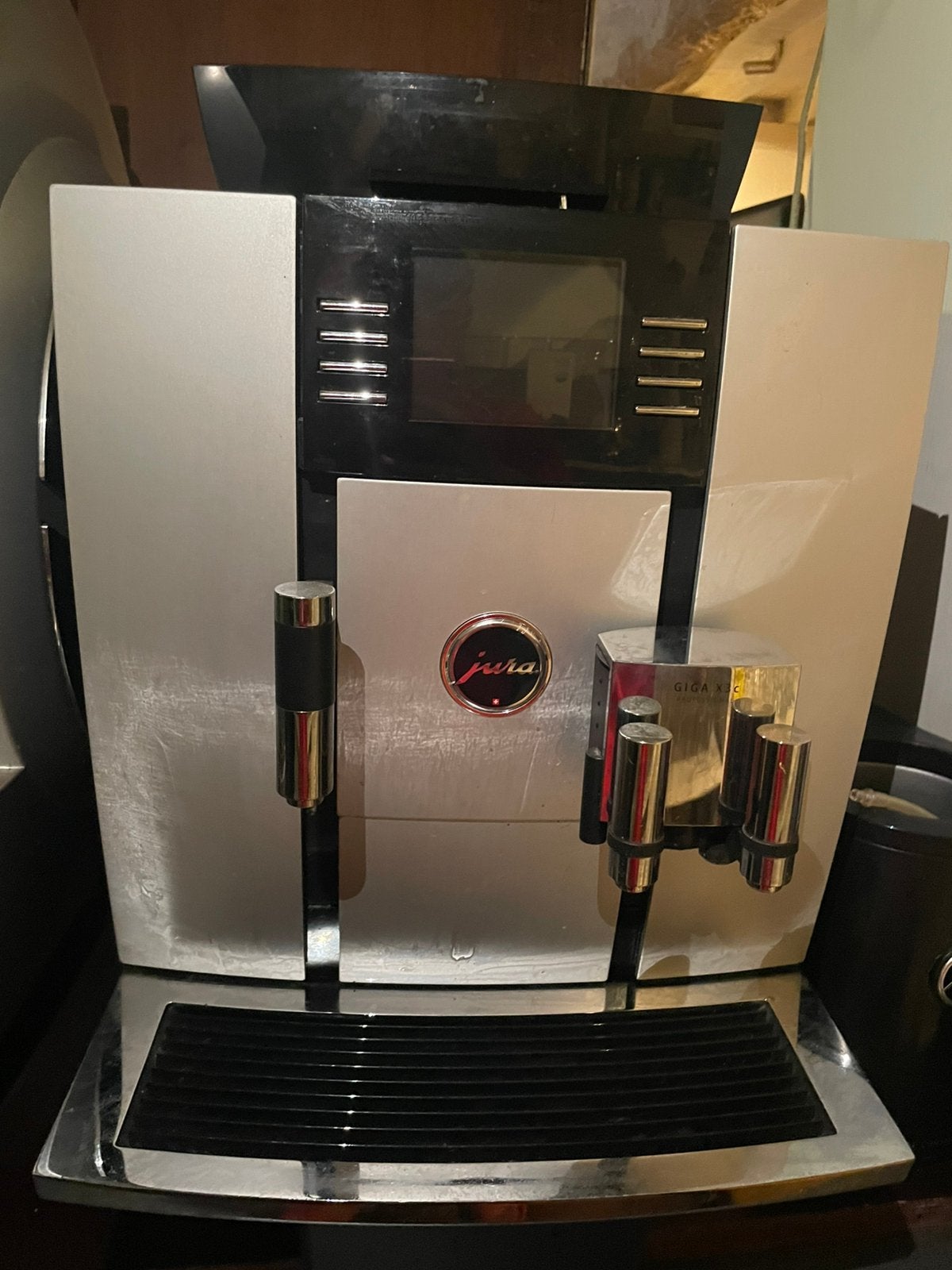Jura professionele koffiemachine + melkschuimmachine, Ophalen, Zo goed als nieuw, Koffiemachine