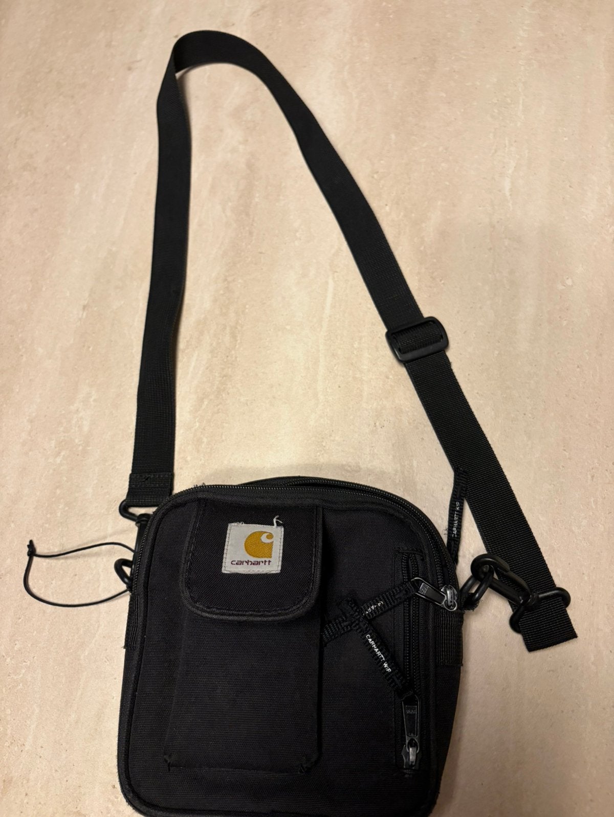 Sacoche carhartt, Bijoux, Sacs & Beauté, Sacs | Sacs à bandoulière, Enlèvement ou Envoi, Utilisé, Noir, Autres marques