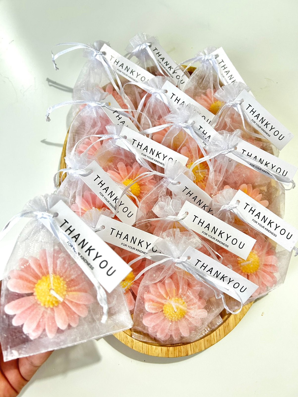Bougies marguerite rose pour bapteme et nouveaux née, Maison & Meubles, Rose, Enlèvement, Bougie, Cire