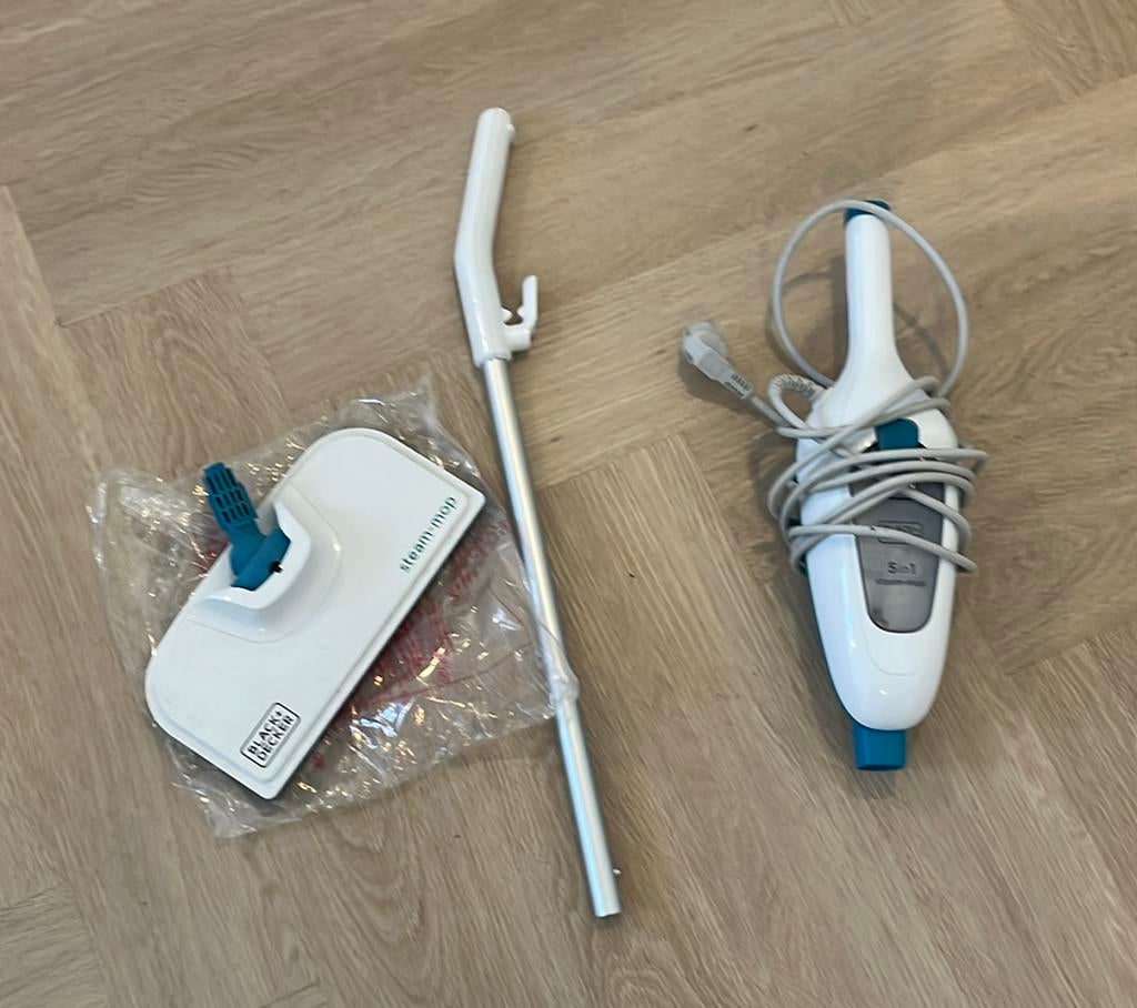 Black + Decker steam mop, Ophalen of Verzenden, Zo goed als nieuw