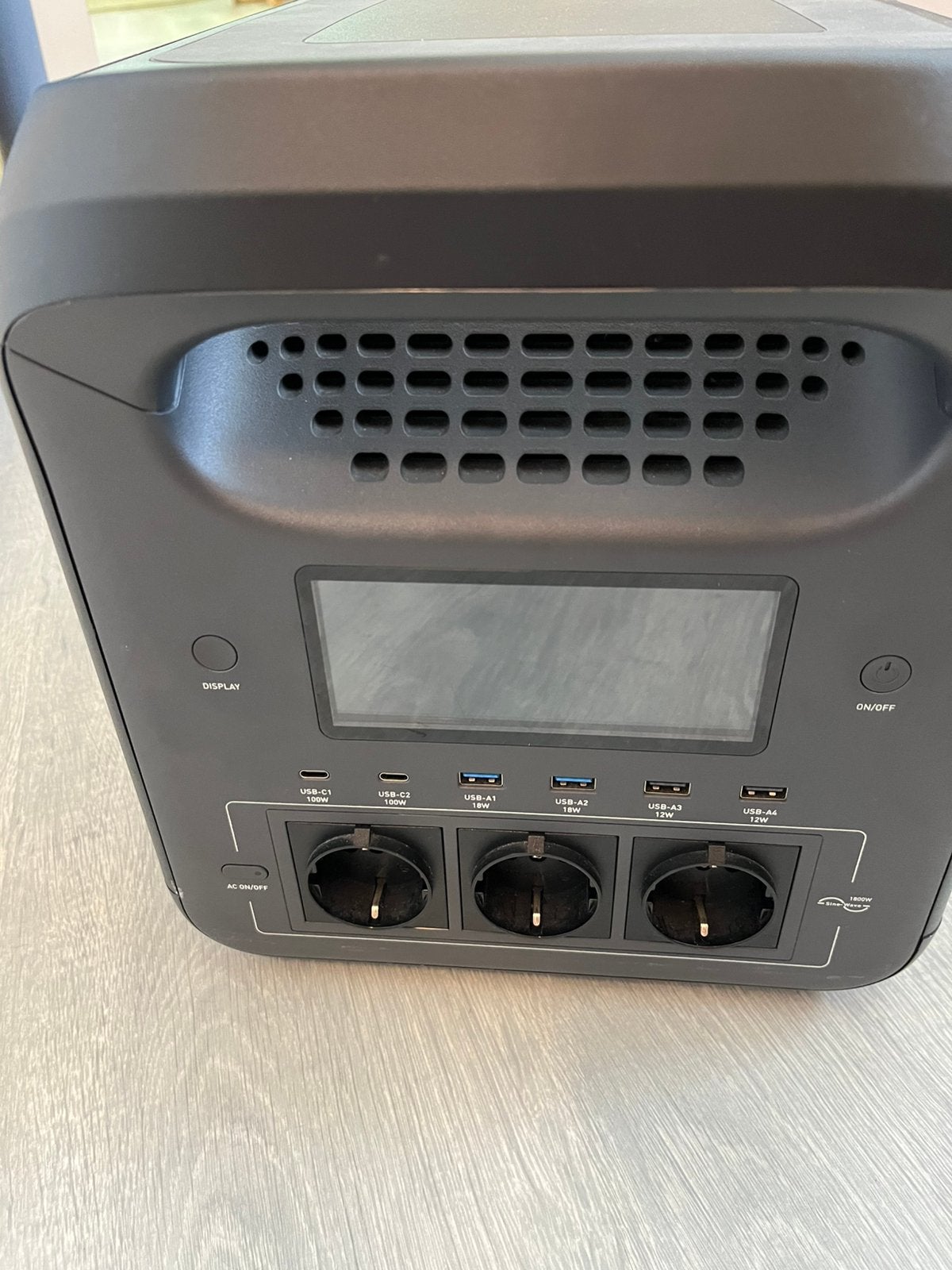 Mestic MPS 1800 - Portable power station, Caravans en Kamperen, Kampeeraccessoires, Ophalen, Zo goed als nieuw