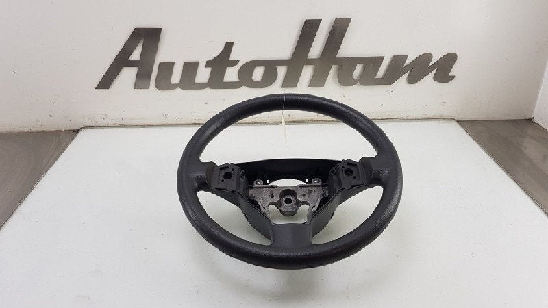 VOLANT DIRECTION Suzuki Alto (|48110M68K00P4Z|48110M68K00|), Suzuki-Allee 7
64625  Bensheim, DE, Suzuki Deutschland GmbH, Kontakt@suzuki.de