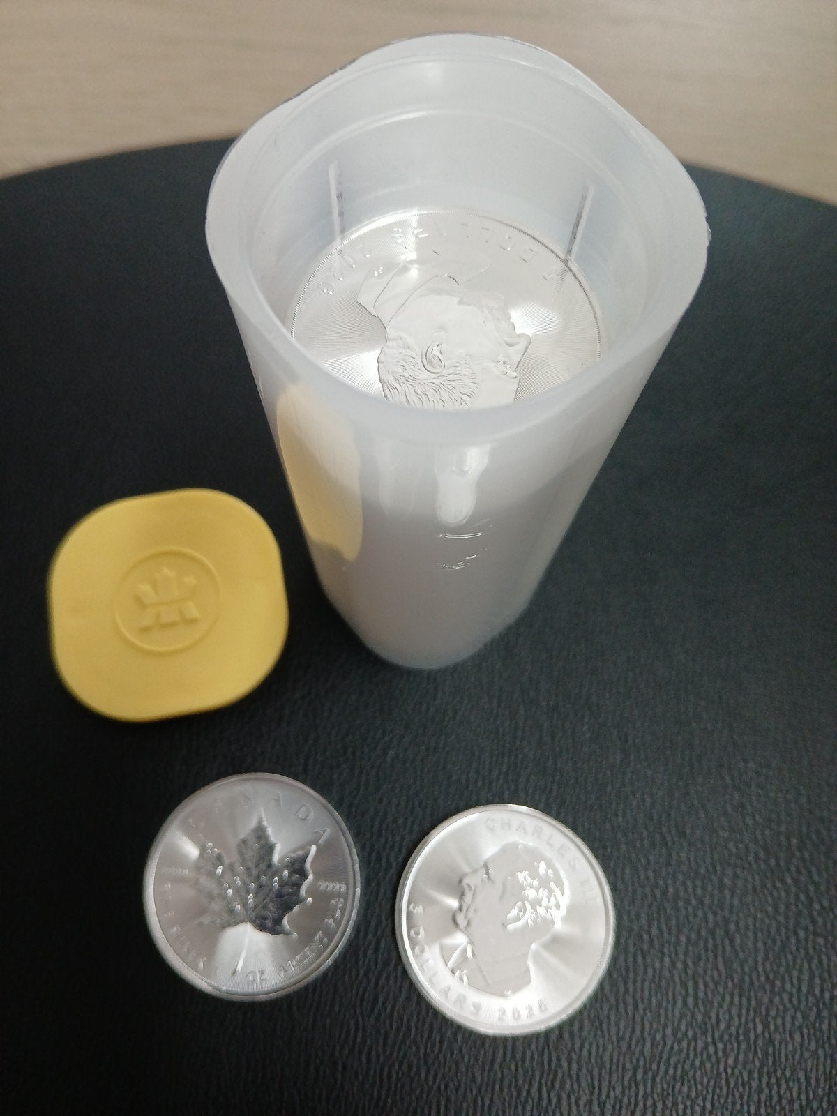 Maple Leaf 2026 zilver 1ounce .999 tube 25 munten BU, Postzegels en Munten, Edelmetalen en Baren, Zilver, Ophalen