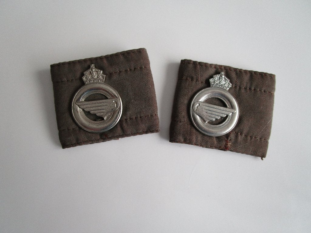 militair, schouderpassanten logistiek, Verzamelen, Militaria | Algemeen, Ophalen, Overige soorten, Embleem of Badge