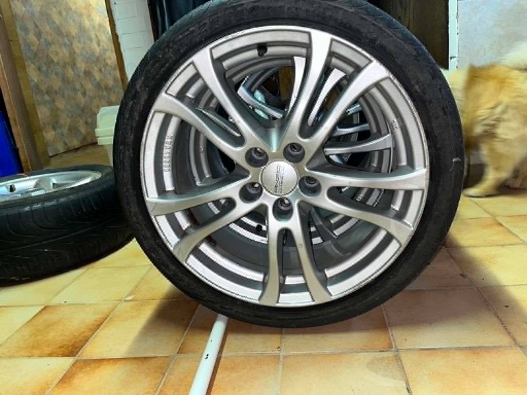 Velgen 225/40 ZR18, Auto-onderdelen, Banden en Velgen, Ophalen, 18 inch, Gebruikt, Banden en Velgen