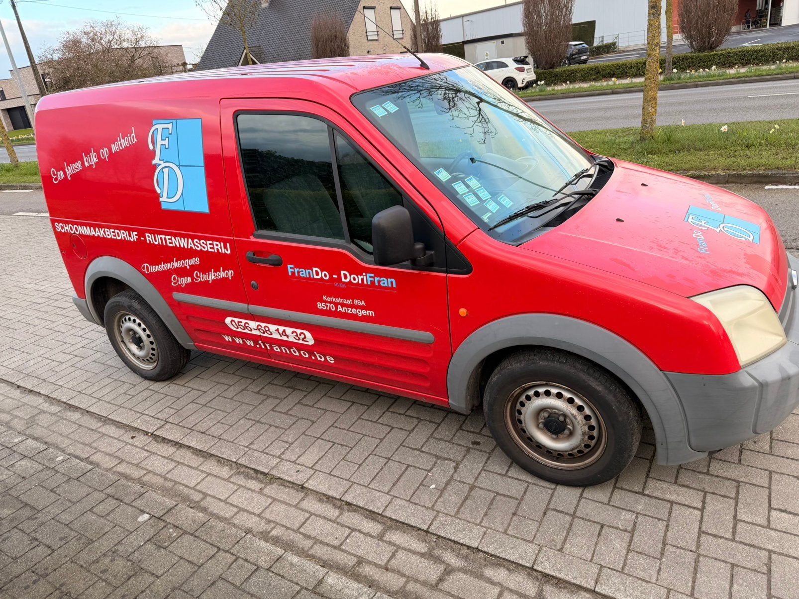 Ford transit connect - 1.8D - 165 000km - propere staat, Auto's, 4 cilinders, Bedrijf, Diesel, 2 zetels