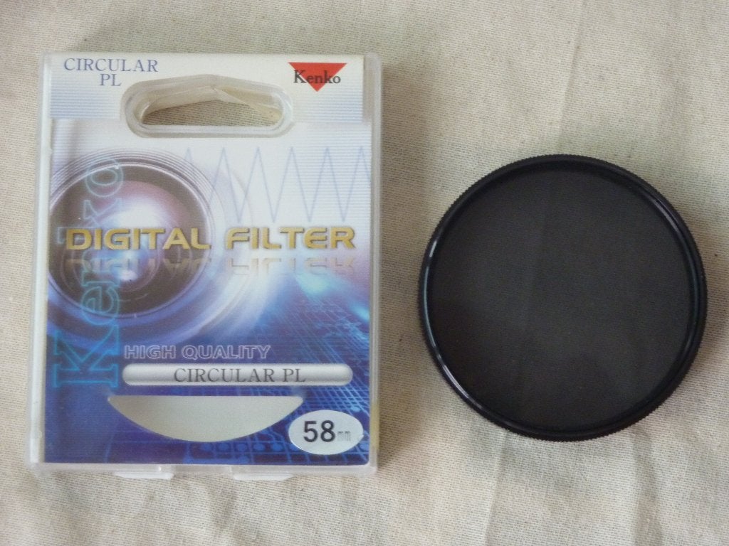 Filtre polarisant, Kenko 58 mm, TV, Hi-fi & Vidéo, Photo | Filtres, Enlèvement ou Envoi, Comme neuf, Filtre polarisant, Étui de rangement inclus