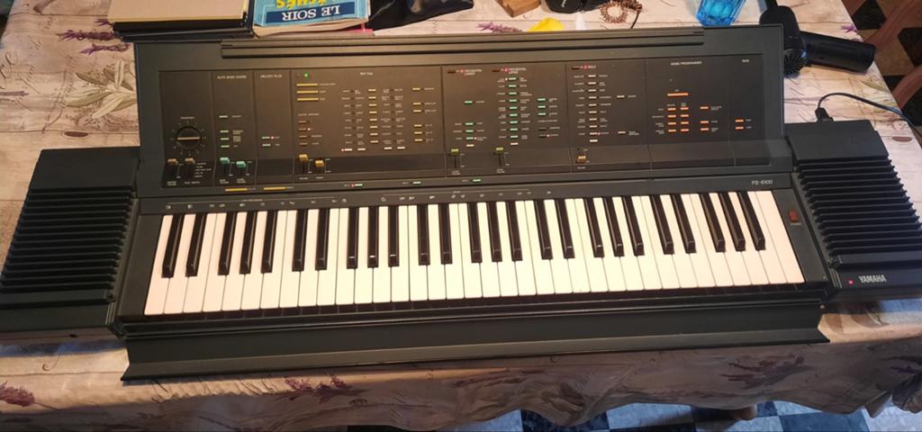 Clavier yamaha ps6100, Musique & Instruments, Claviers, Enlèvement