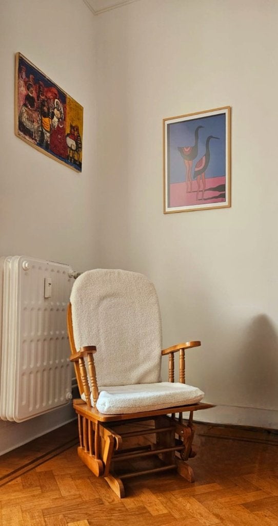 Fauteuil à bascule avec repose pied, Maison & Meubles, Chaises, Comme neuf, Deux, Enlèvement, Blanc