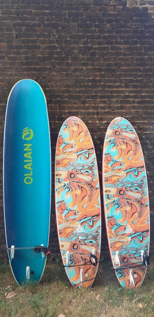 Surfboard Olaian Softdeck 500 (2x 7' + 1x 8'6"), Watersport en Boten, Golfsurfen, Ophalen, Zo goed als nieuw, Funboard, Met vinnen
