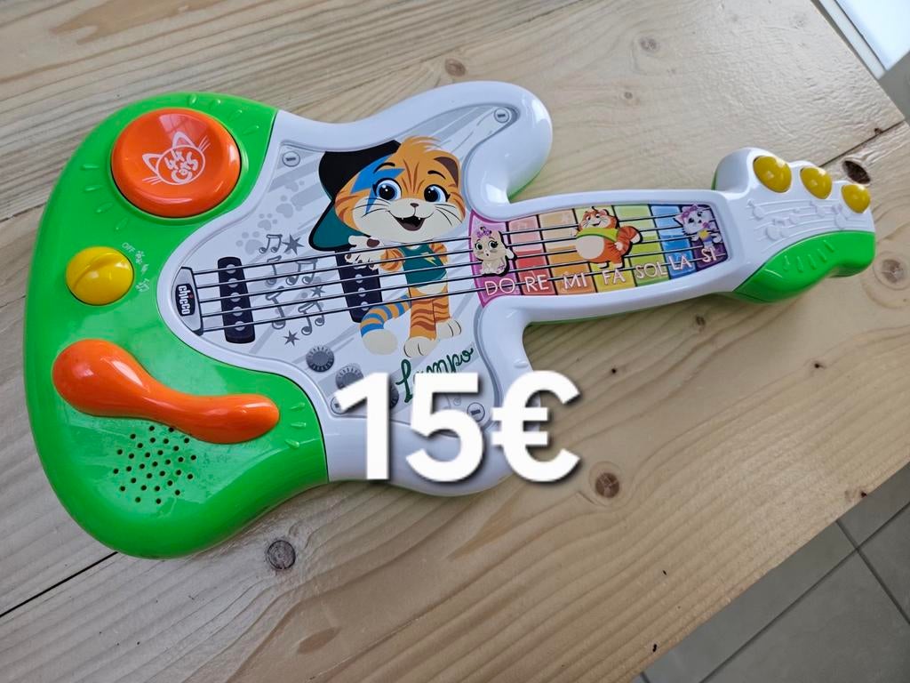 Guitare 44 chats Chicco, Enlèvement ou Envoi