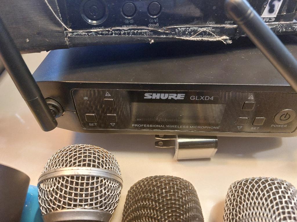 Microofs te koop, Muziek en Instrumenten, Microfoons, Ophalen of Verzenden, Gebruikt, Zangmicrofoon, Draadloos