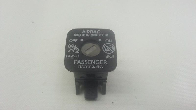AIRBAGSLOT Toyota Prius Plus (ZVW4) (01-2011/-) (|2061C29|), Gebruikt, Toyota