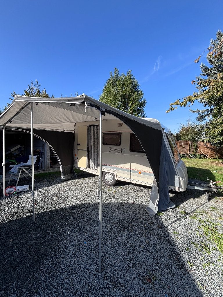 Caravane Gruau 4personnes, Caravanes & Camping, Lits superposés, Particulier, 500 - 750 kg, Fenêtres ouvrantes