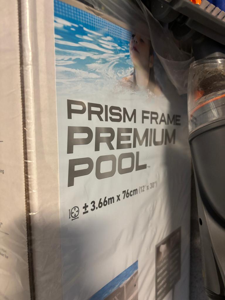 Kit de piscine Intex complet + de nombreux accessoires, 200 à 400 cm, 300 cm ou plus, Rond, Comme neuf