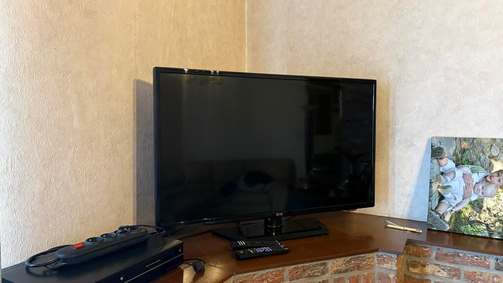 Télévision LG - modèle 42LS3450, Enlèvement, Comme neuf, LG