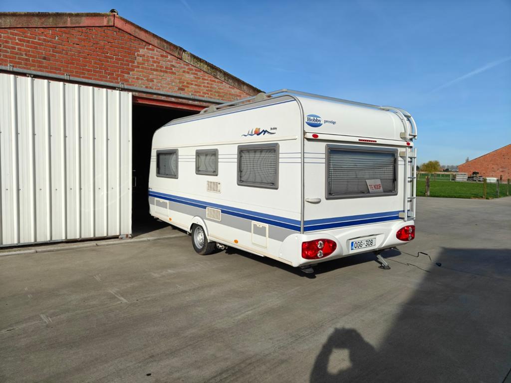 Hobby Prestige 495, Caravans en Kamperen, Rondzit, Hobby, Frans bed, Particulier