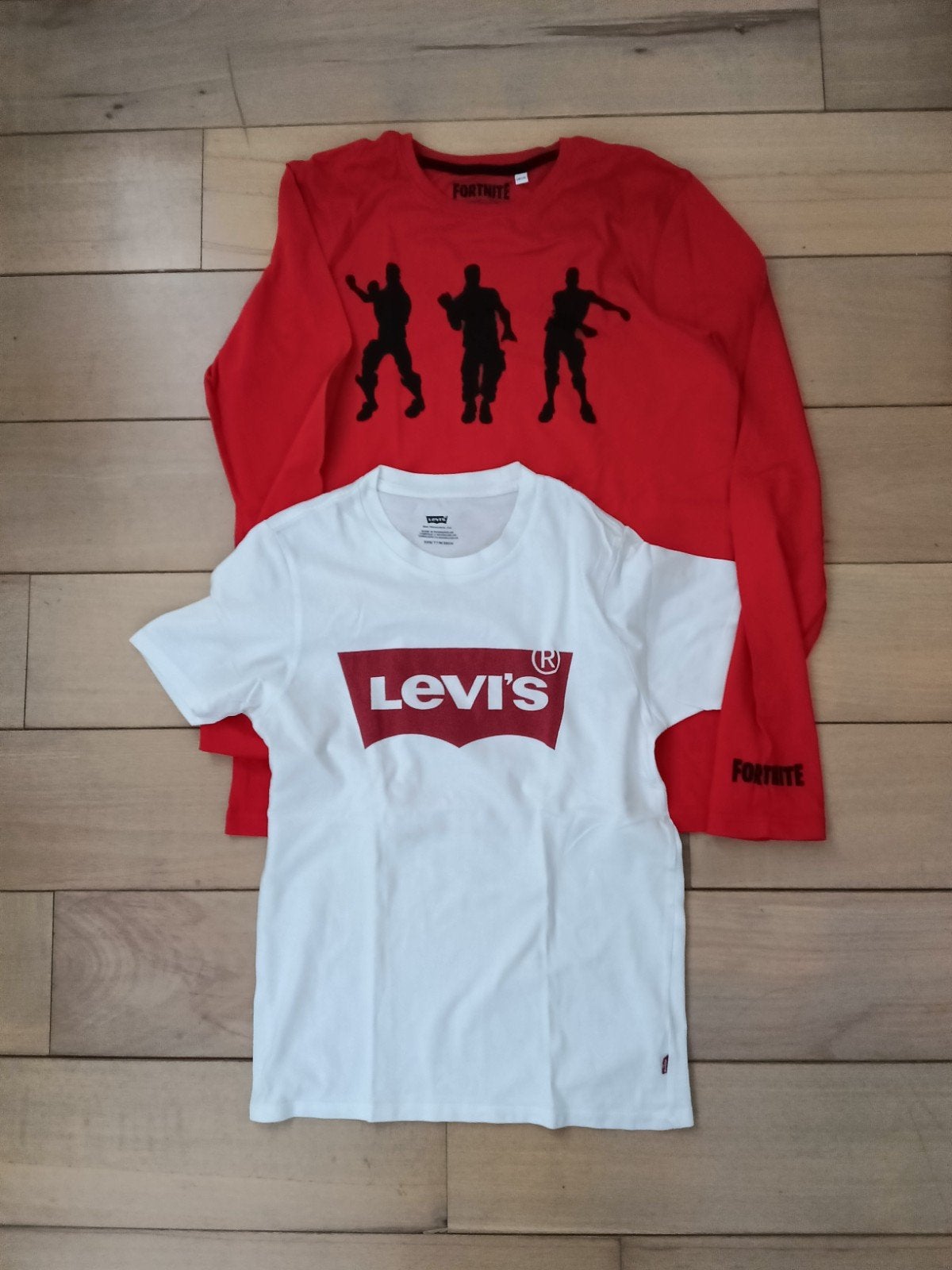 Fortnite en Levi's (K1/6), Enfants & Bébés, Vêtements enfant | Taille 170, Enlèvement ou Envoi