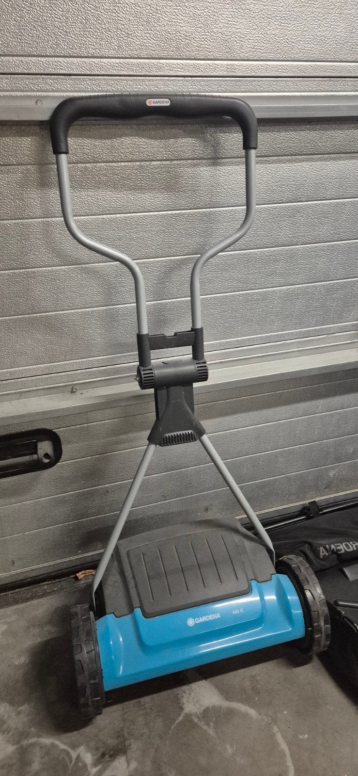 Gardena 400c, Tondeuses à gazon manuelles, Comme neuf, 40 à 49 cm, Bac de ramassage