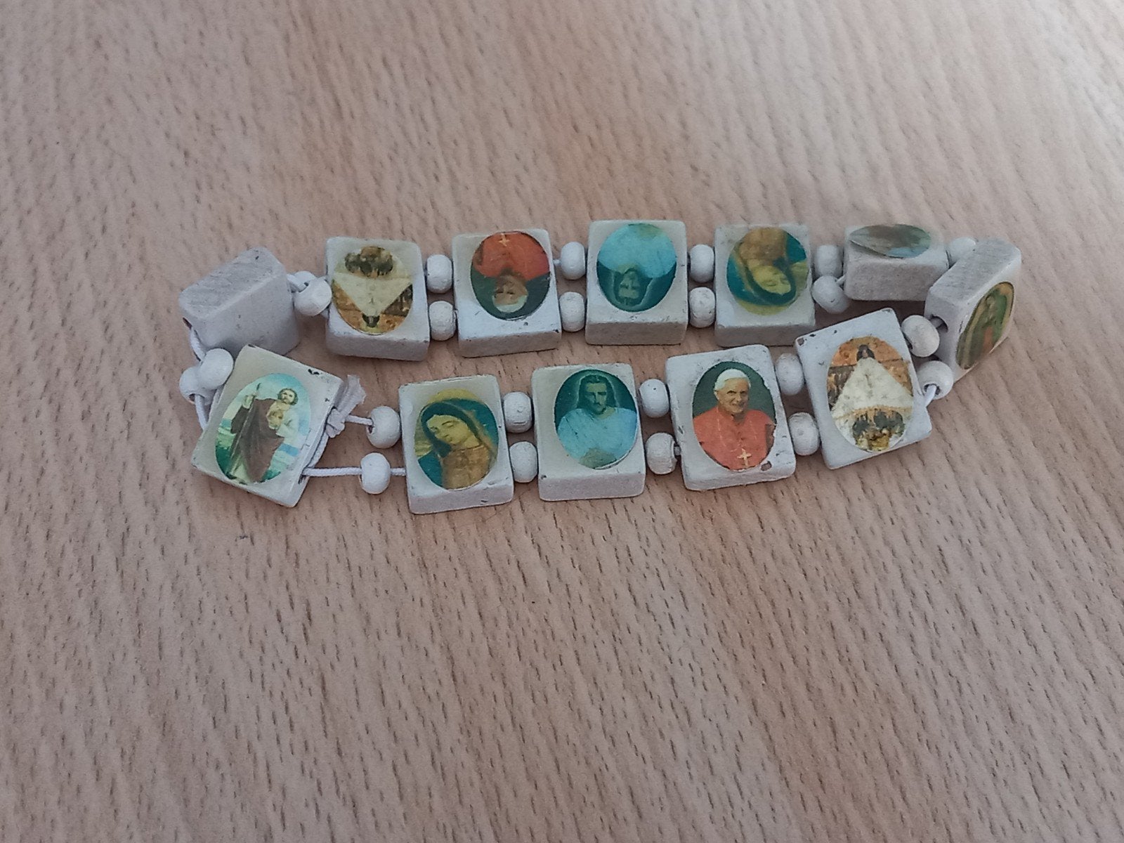 bracelet religieux, Enlèvement ou Envoi