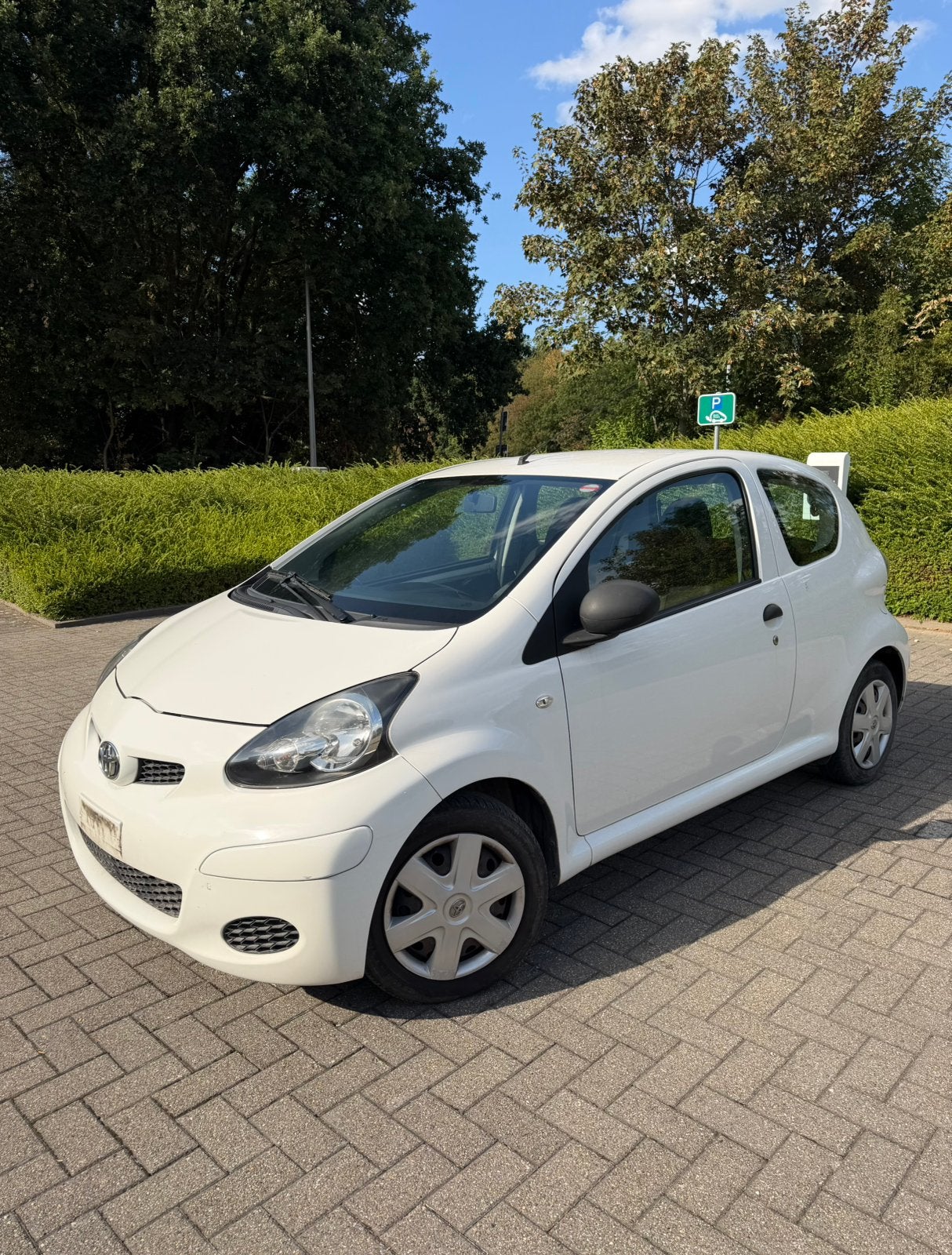 Toyota Aygo 1.0 essence - 2011 -150 000 km avec contrôle, Achat, Entreprise, Noir, Airbags