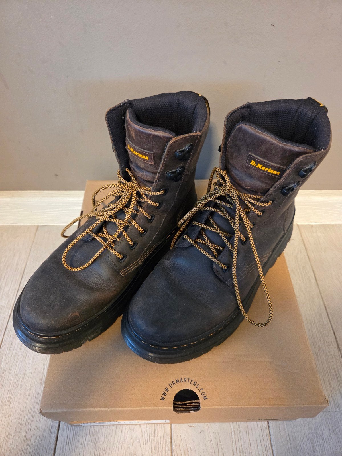 Dr. Martens Tarik maat 40 dark brown, Kleding | Heren, Ophalen of Verzenden