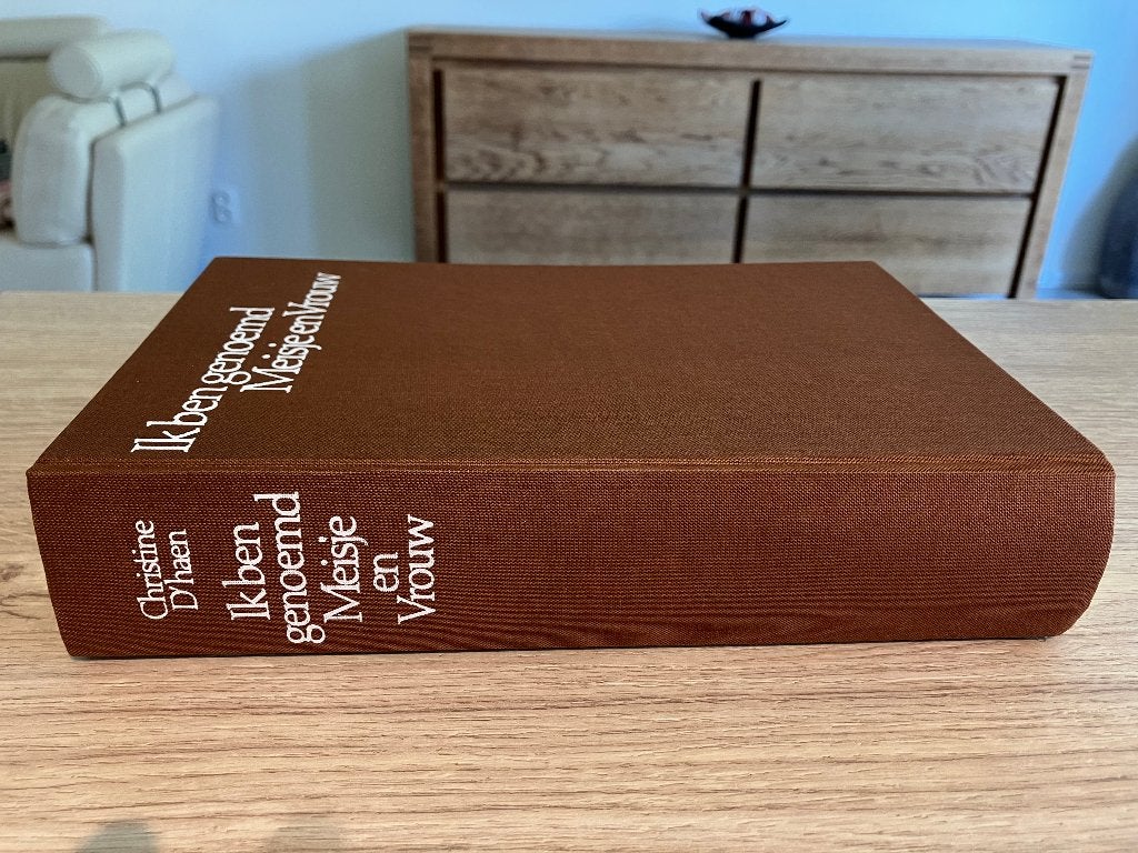 Livre : Je m'appelle fille et femme (500 poèmes), Livres, Poèmes & Poésie, Enlèvement ou Envoi, Christine D'haen, Raf Coorevits