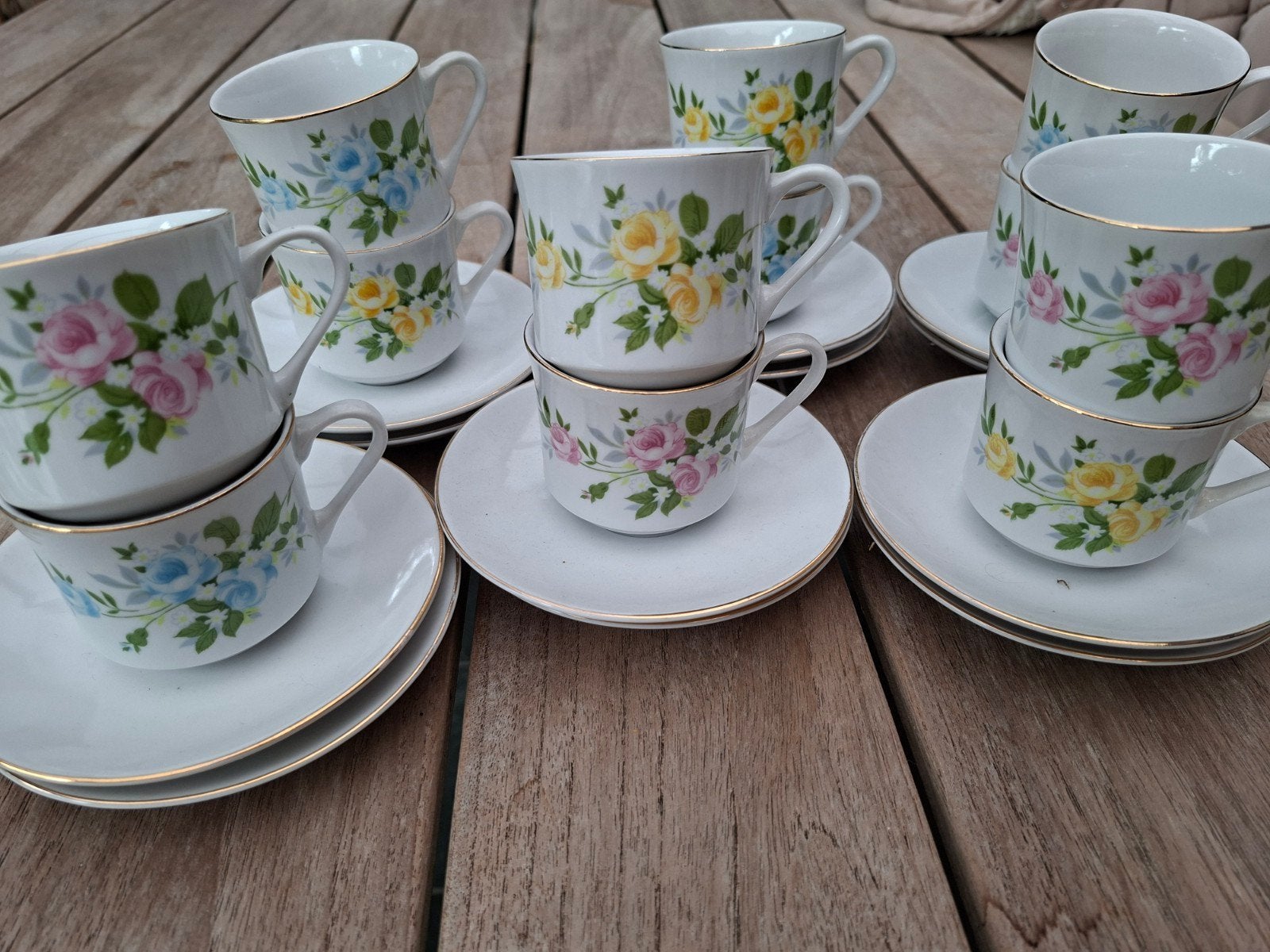 antiek koffieservies, Enlèvement