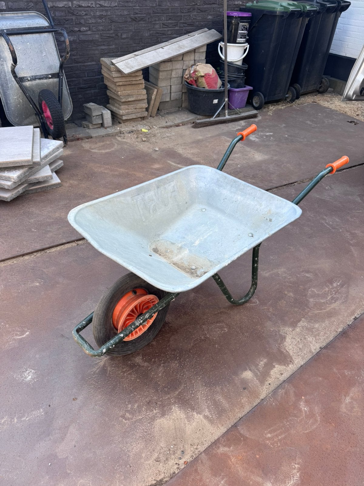 Kruiwagen, Tuin en Terras, Kruiwagens, Ophalen, Zo goed als nieuw, Handmatig, Eenwielig