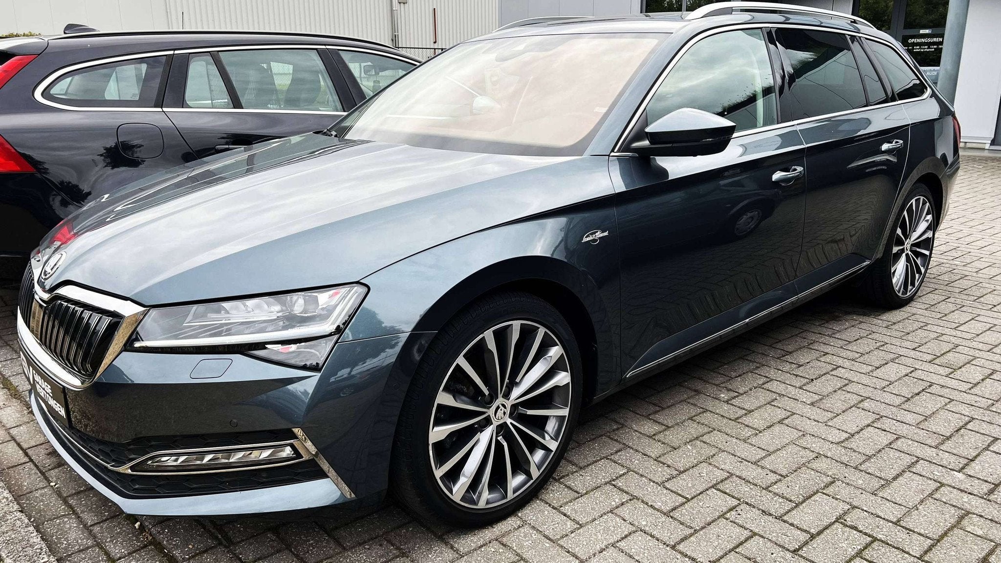 Skoda Superb Combi PHEV 1.4 TSI*Laurin & Klement*Sfeerverl*L, Autos, Skoda, Achat, Euro 6, Entreprise, Noir