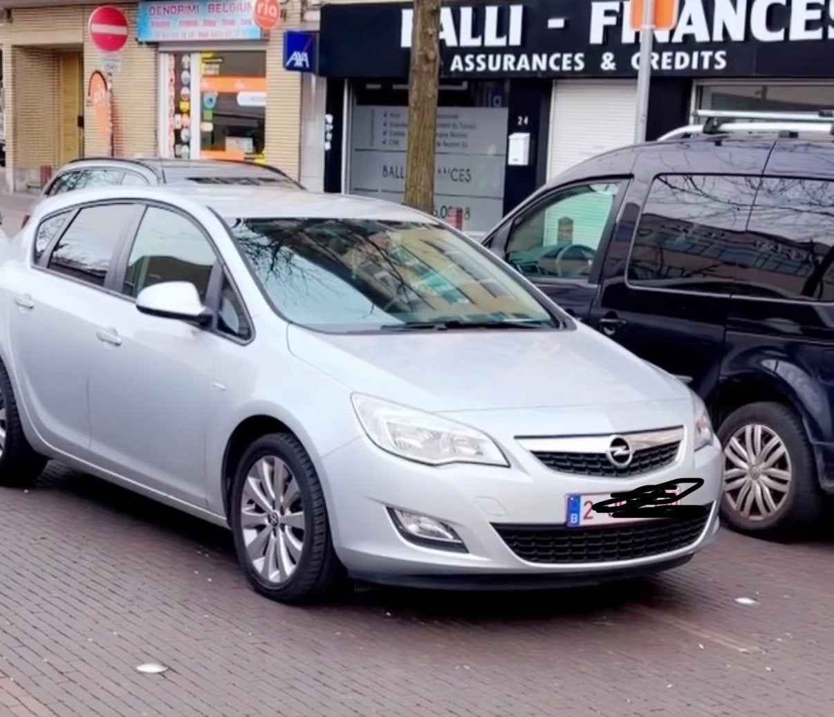 Opel astra 1.4 essence année 2011 .LEZ jusqu’à 2035, Boîte manuelle, Particulier, Tissu, 74 kW
