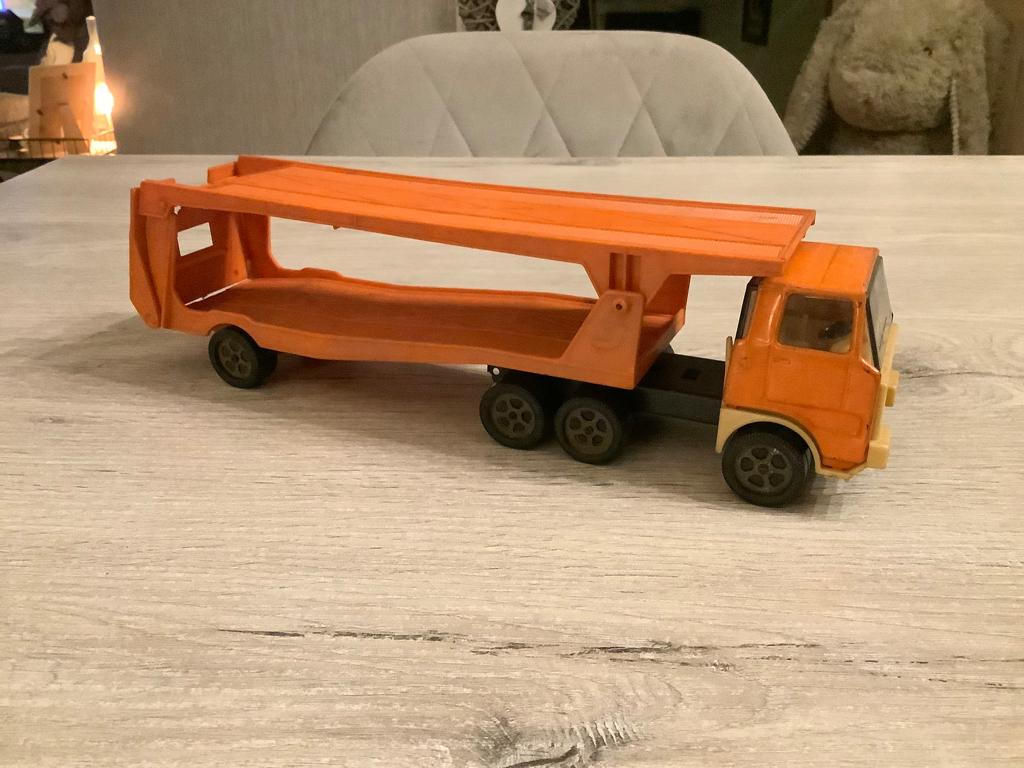 Camion jouet vintage, Hobby & Loisirs créatifs, Enlèvement ou Envoi, Utilisé, Bus ou Camion