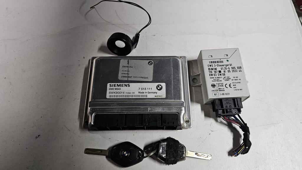 Startset Contactslot + ECU MS43 BMW 3 Serie E46 320i M54 121, Autos : Pièces & Accessoires, Électronique & Câbles, Utilisé, Origine de la pièce connue