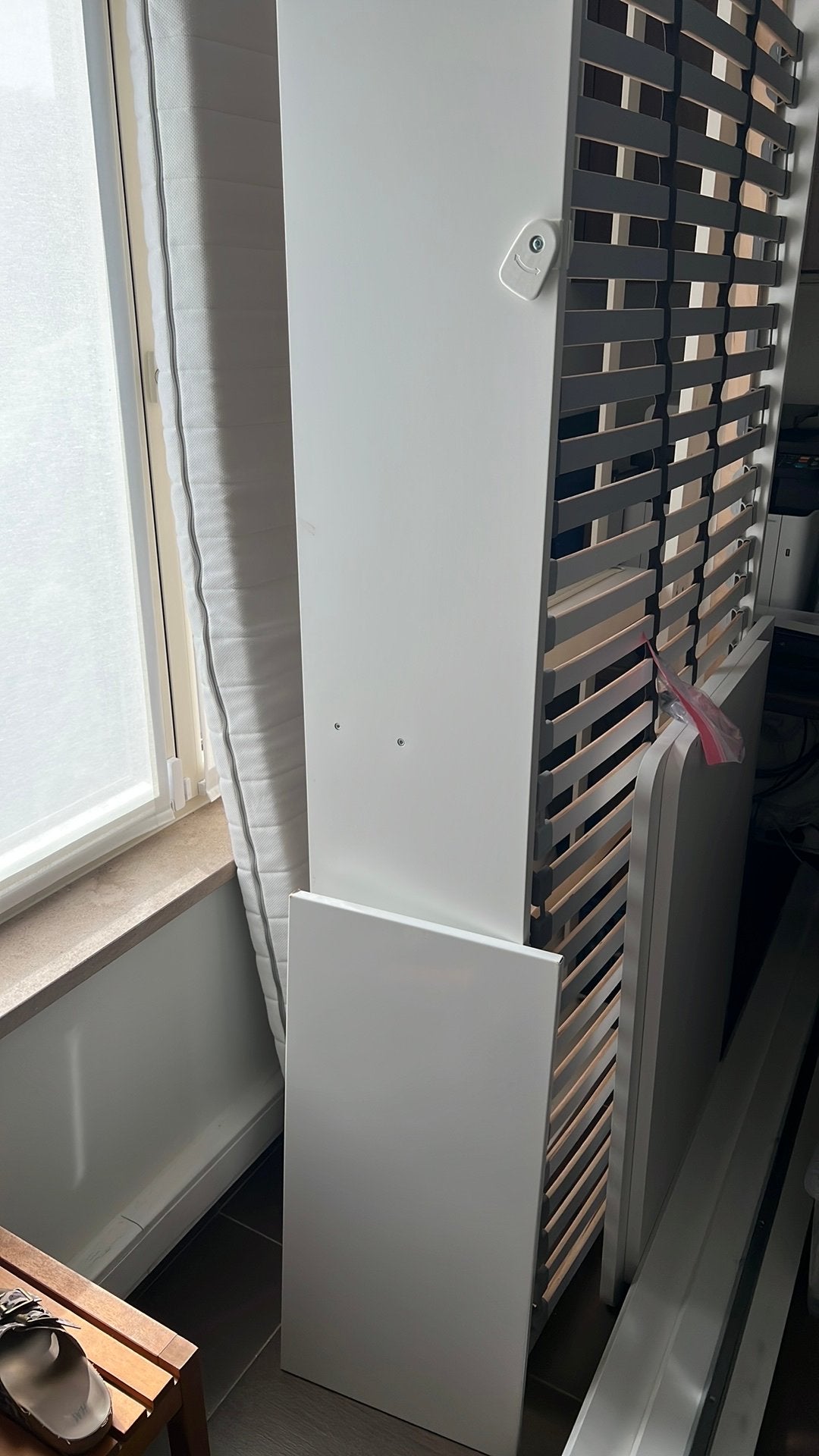 SLÄKT Bedframe met onderbed en opberger, wit, 90x200 cm, Huis en Inrichting, Slaapkamer | Bedden, Ophalen, Zo goed als nieuw, Wit