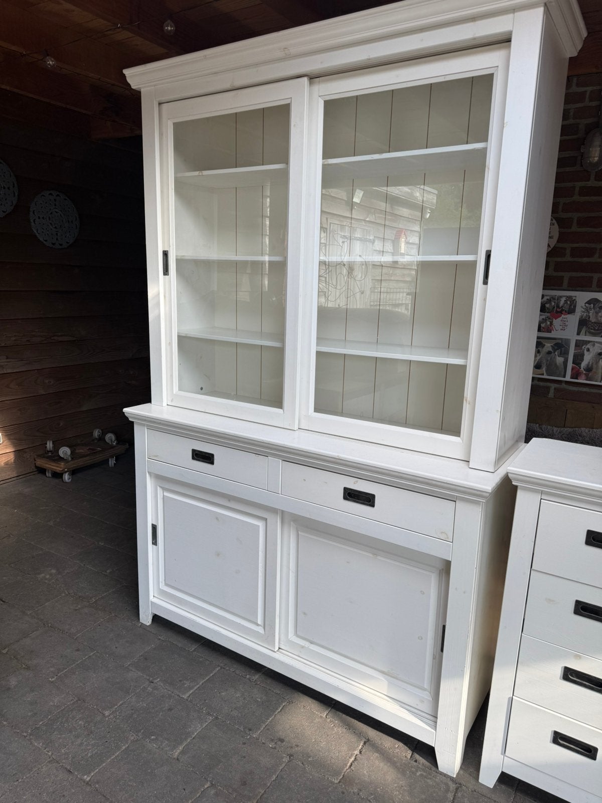 Mooi witte massief houten buffetkast servieskast+gratis kast, Huis en Inrichting, Ophalen, Zo goed als nieuw